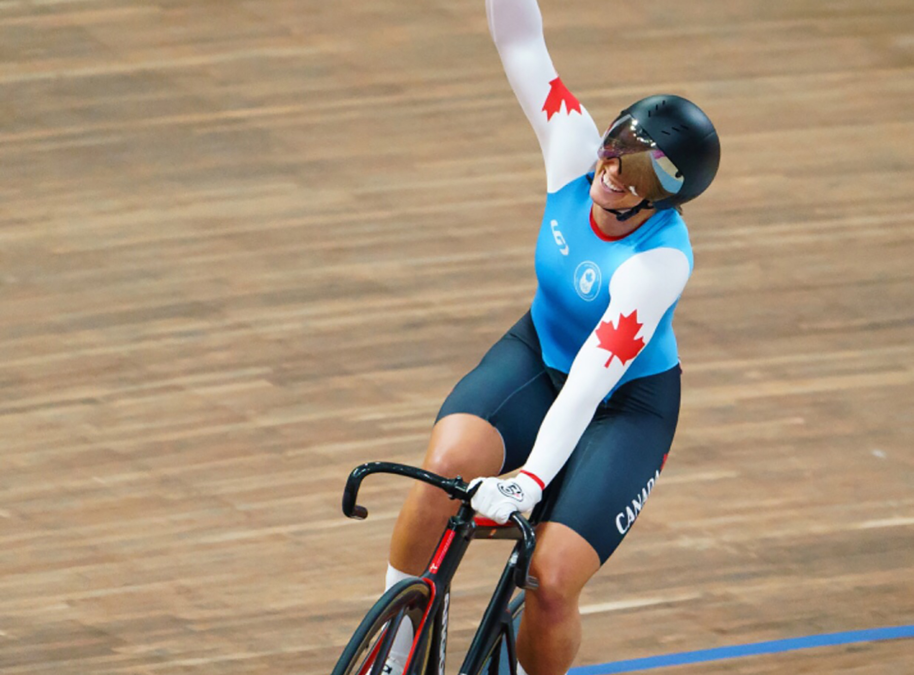 Kelsey Mitchell breaks world record in track cycling
