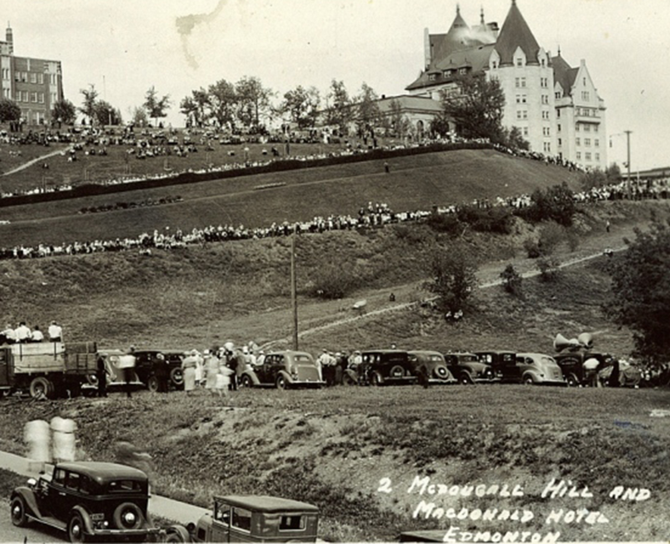 Edmonton's Fairmont Hotel Macdonald in 1938.