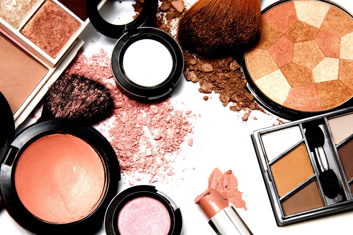 Sustainable make-up made easy