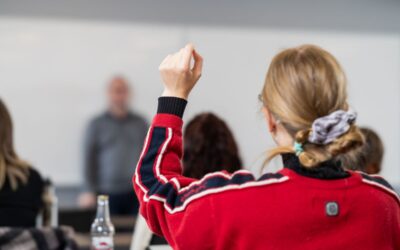 Raise your hand if you want better grades